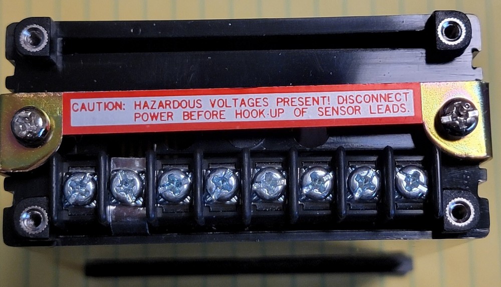 Omega DP460-V Voltage & Current Meter