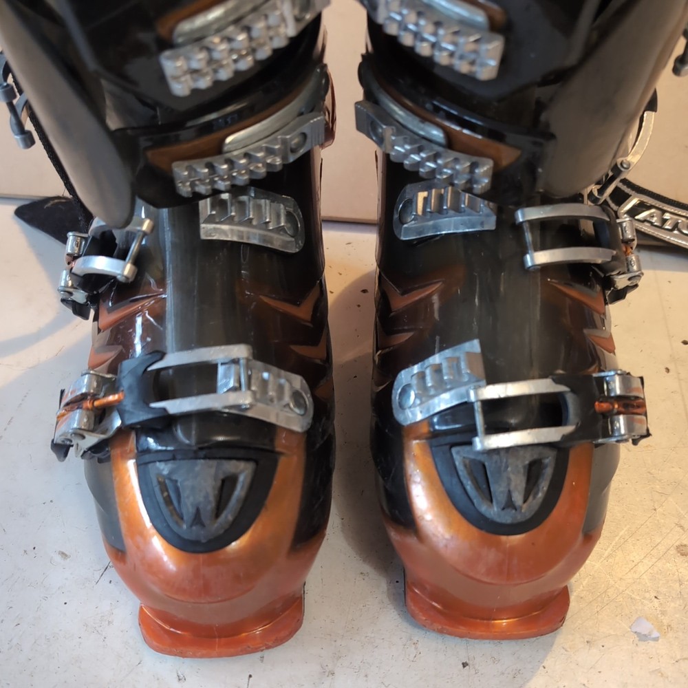 ATOMIC HAWX PLUS Ski Boots, 29-29.5