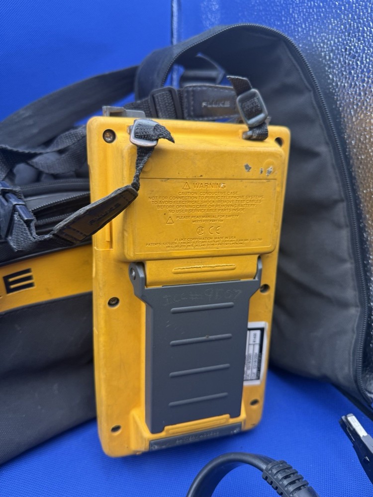 Fluke DSP-4000 Cable Analyzer 4000SR Kit