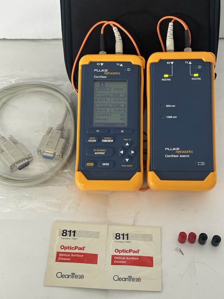 Fluke Networks Certifiber Advanced Multimode Fiber Optic Certification Tool-Case