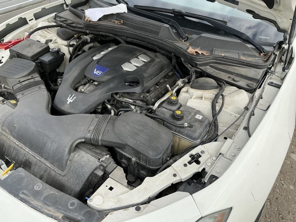 (LOCAL PICKUP ONLY) GHIBLI 2016 Trunk/Hatch/Tailgate 829296