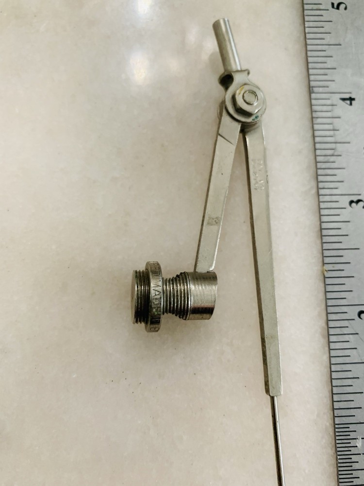 Drafting Compass And Geometry Rounder Vintage Used