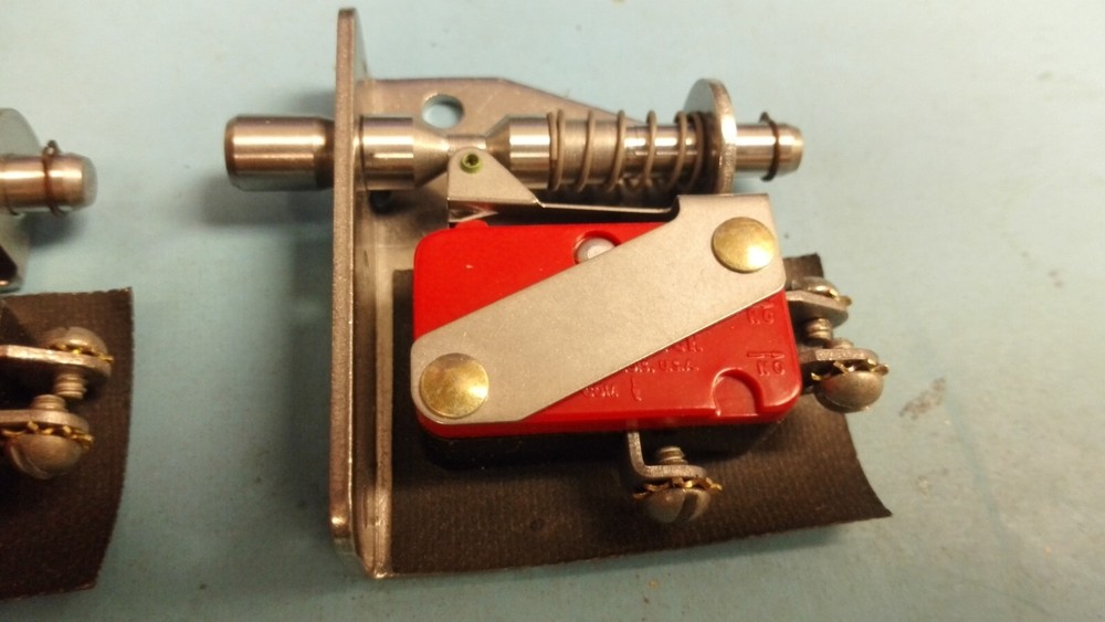 ( 3 PCS ) Microswitch/Honeywell SWITCH INTER LOCK 3AC16