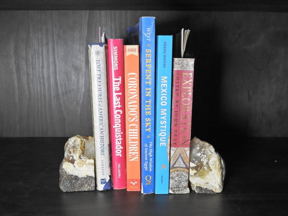 Book Ends Agate?