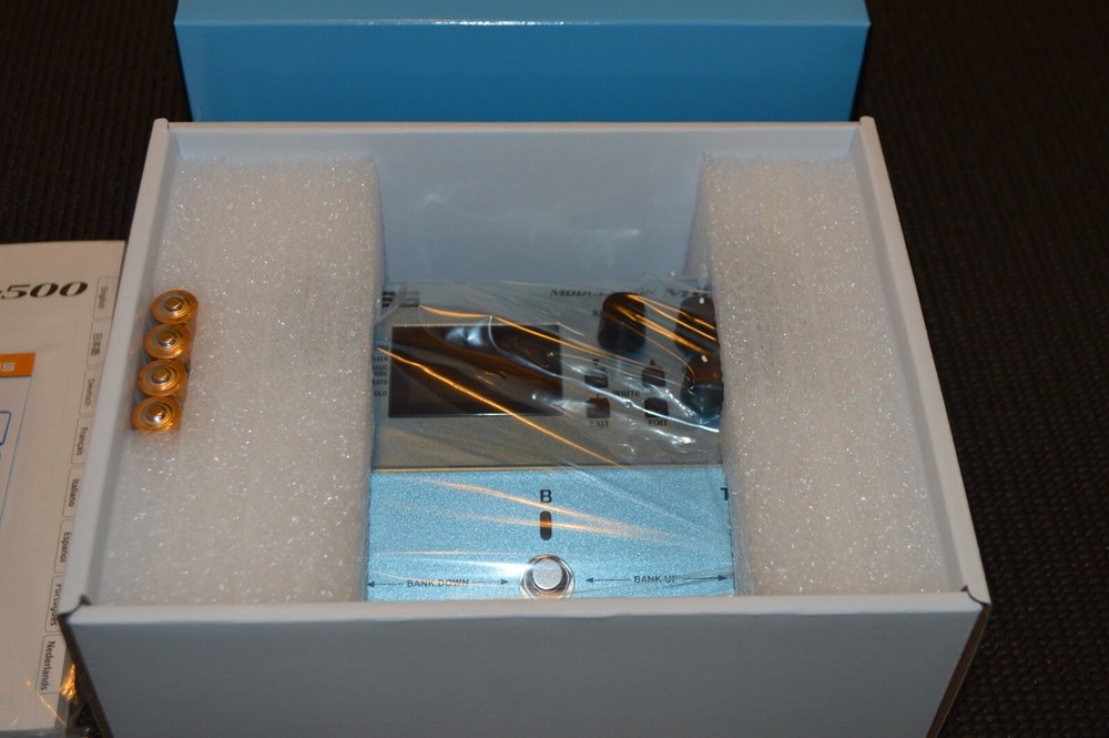 Boss MD-500 Modulation Effects Pedal NIB Never used