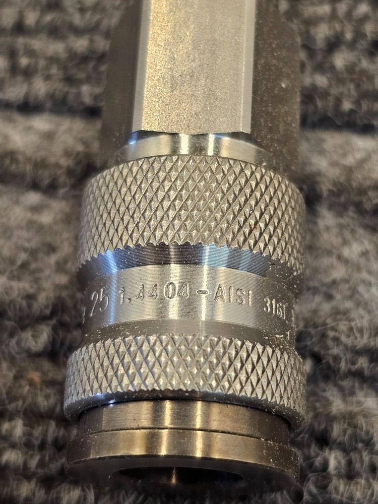 Rectus 25KLAW17EVX: Pneumatic Quick Coupler Metal Fitting