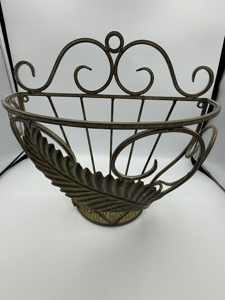 Green Metal Scroll Leaf Planters, Towel Holder