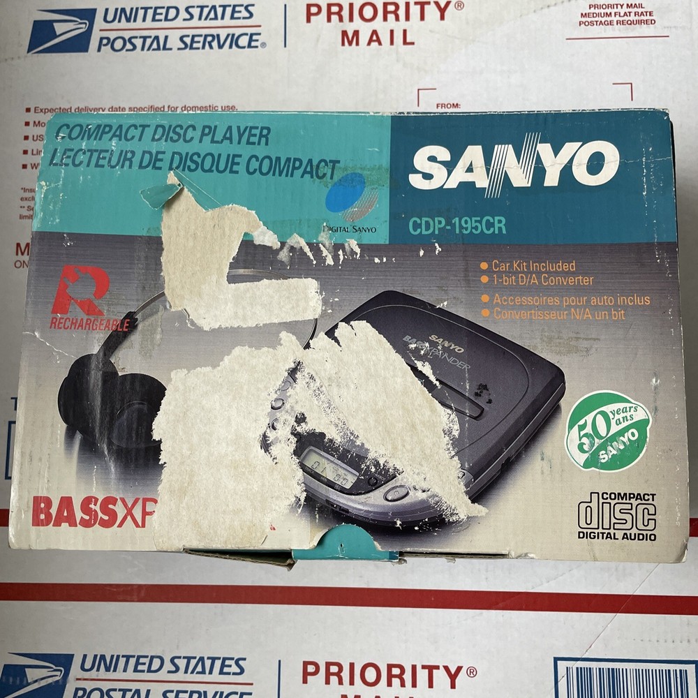 Vintage Sanyo CDP 195 Compact disc player. NIB