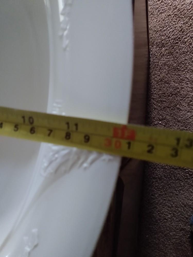 Arrow Plastic Christmas Serving Bowl