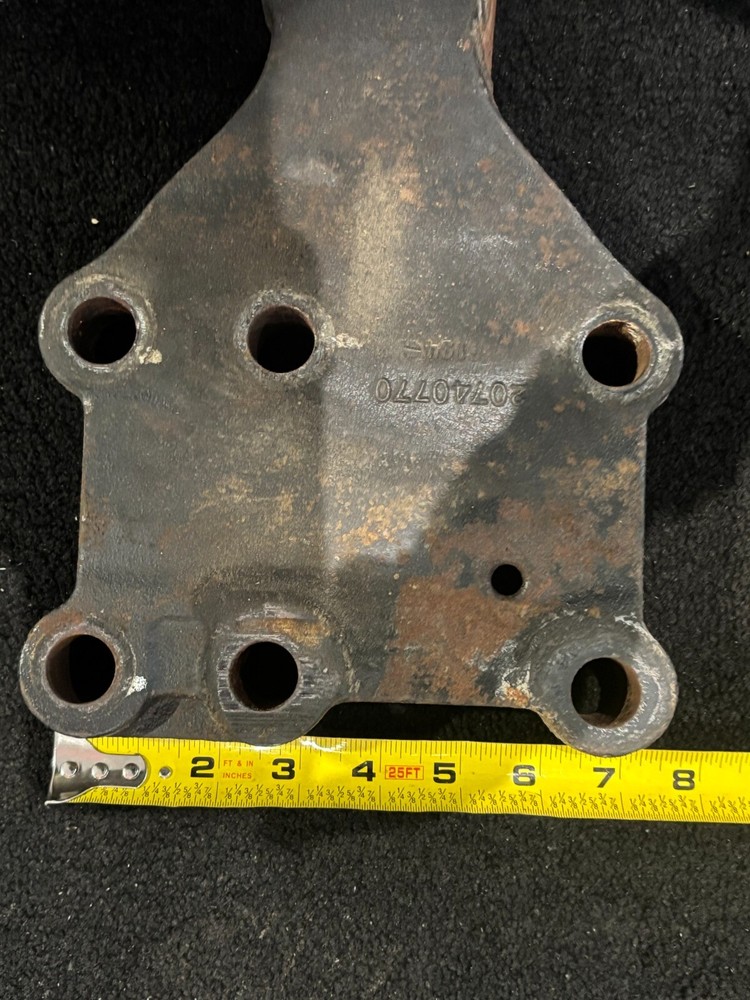 OEM Cummins ISX Engine Rear Engine Motor Mount 20740770 20563801