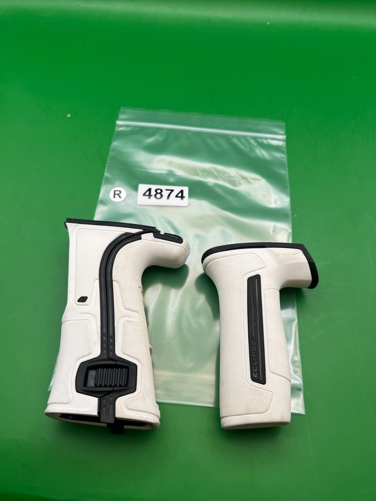 Planet Eclipse Cs3 Grips - White
