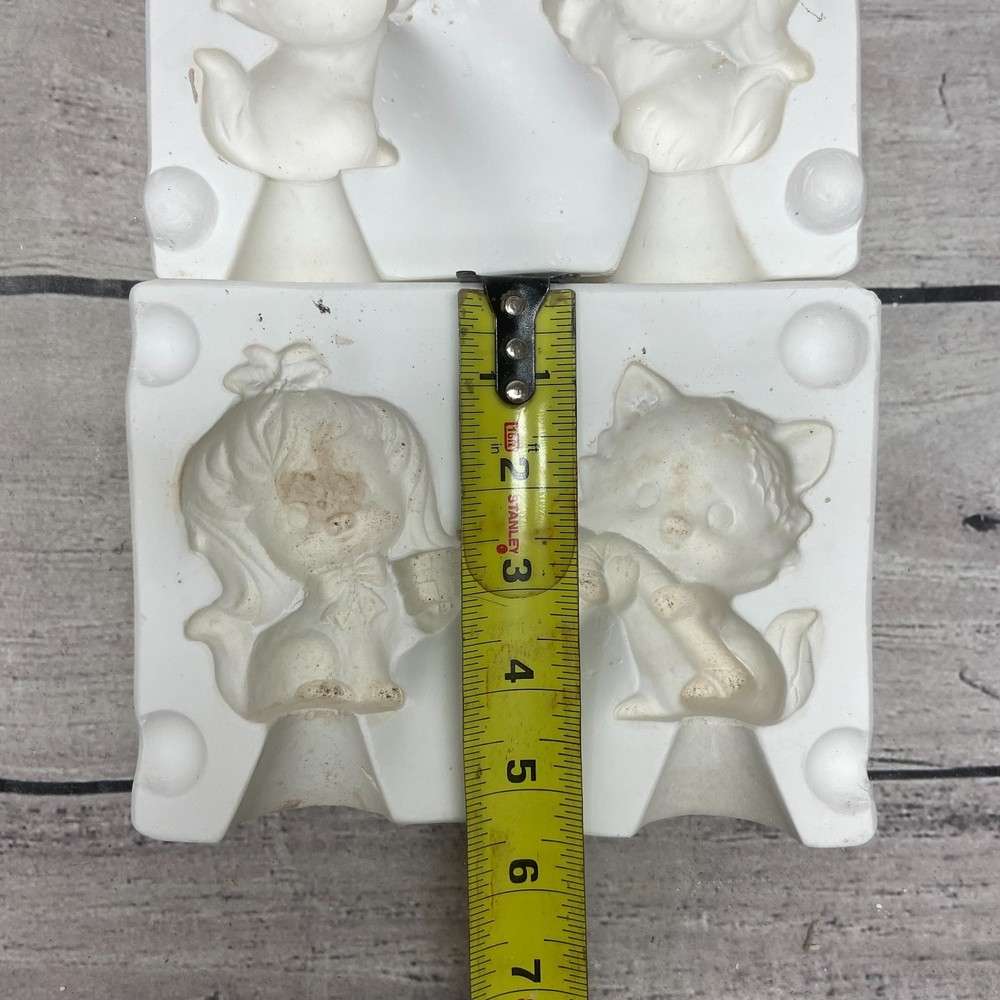 Vintage E.S Molds Ceramic Casting Mold Cat & Dog Figurine #1054