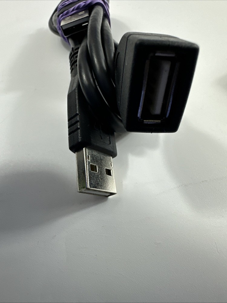 Verizon Wireless USB720 Modem Broadband Access Point And Cable