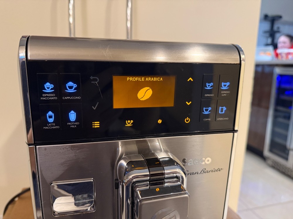 Saeco Gran Baristo SUPER-AUTOMATIC ESPRESSO MACHINE