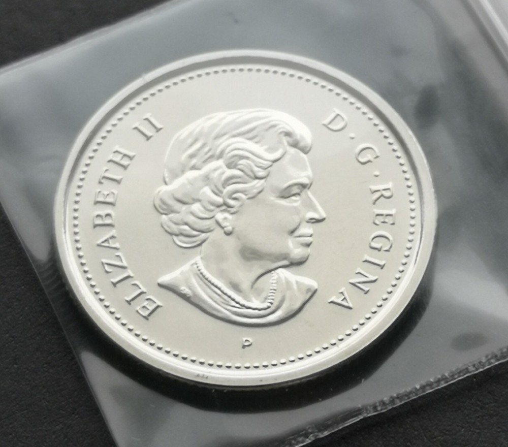 ***CANADA 25 CENTS COLOURED 2004 *** CHRISTMAS HOLIDAYS ***