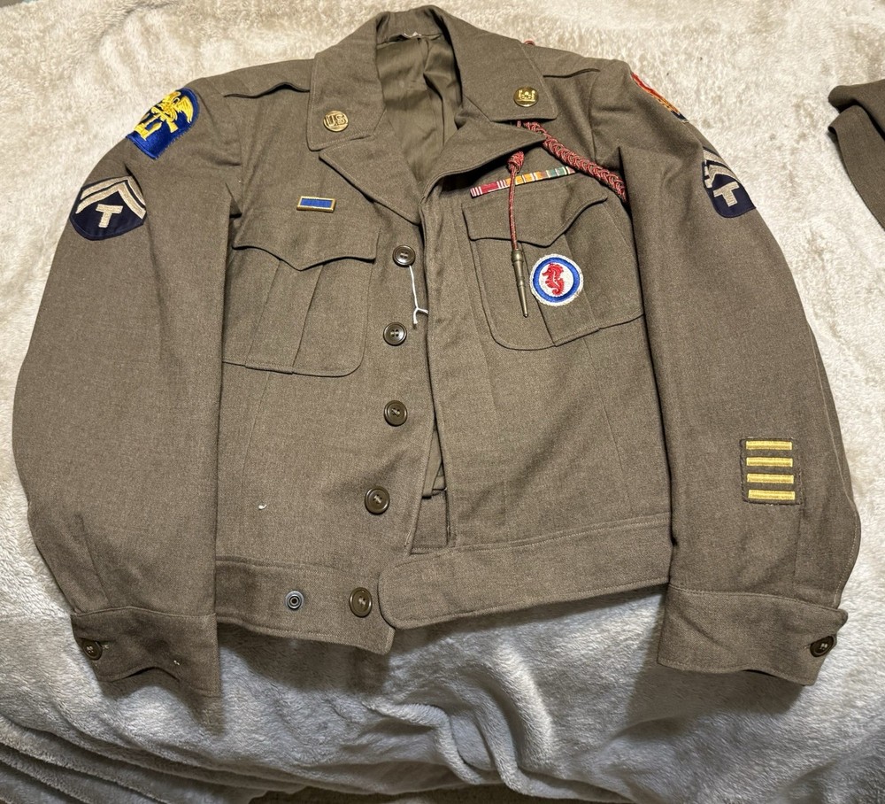 WWII Combat Engineers Amphibious Assault Landing Ike Jacket D-Day