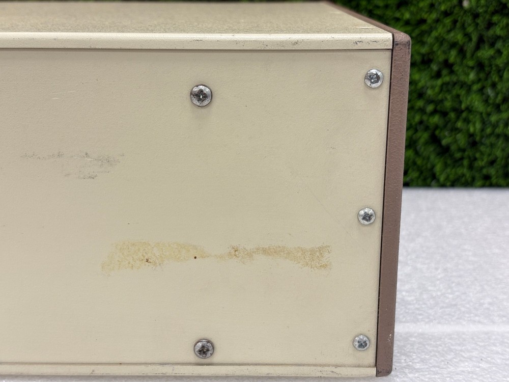 UNTESTED Applied Microsystems 750-10000-01 Chassis Backplane Rackmount Enclosure
