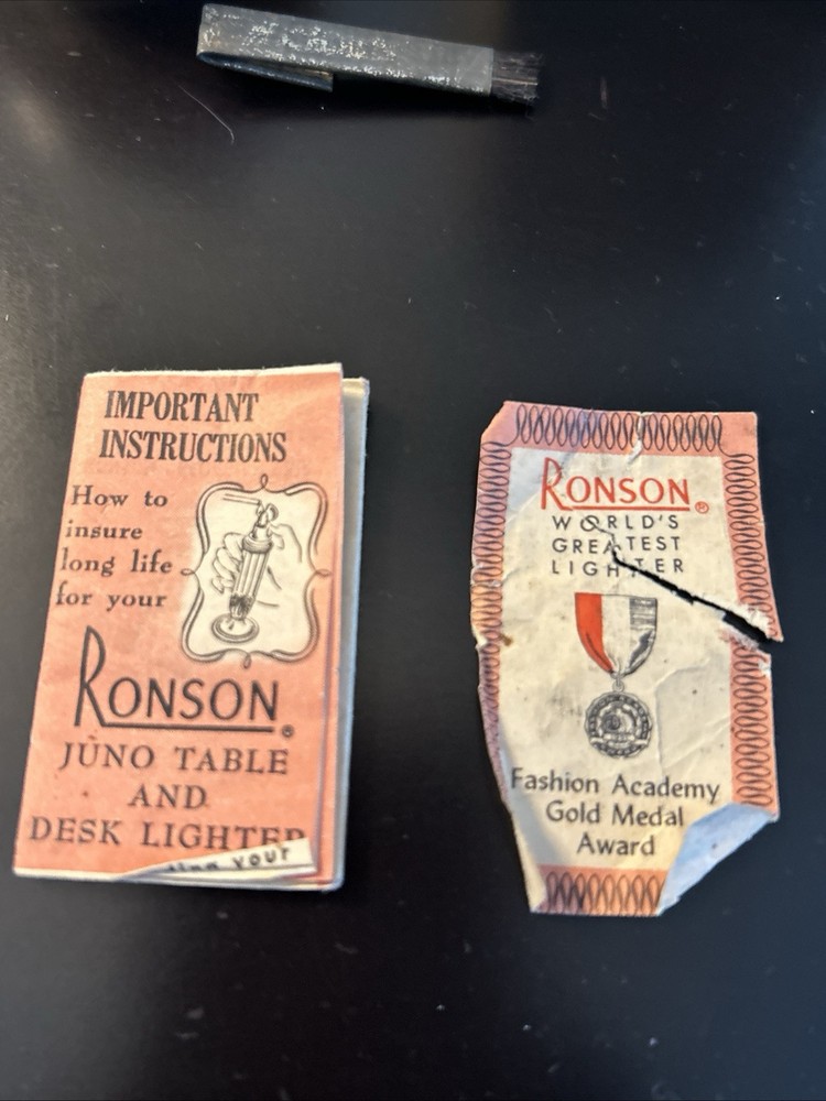 Vintage Ronson "Gloria" Table Lighter