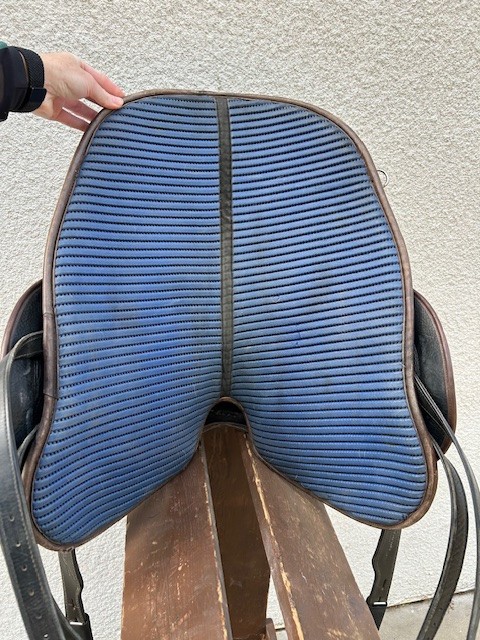Freeform Italia Endurance Treeless Saddle