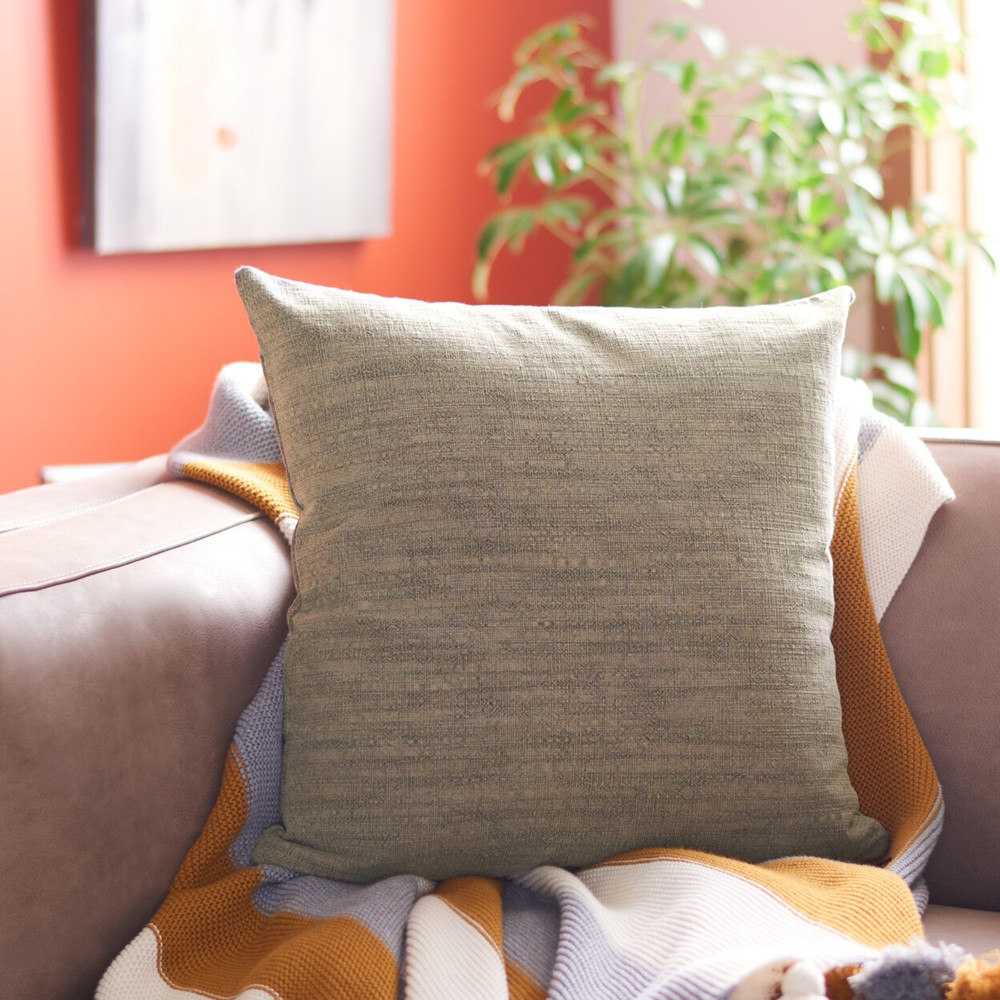 SAFAVIEH Idalena Pillow | Brown |