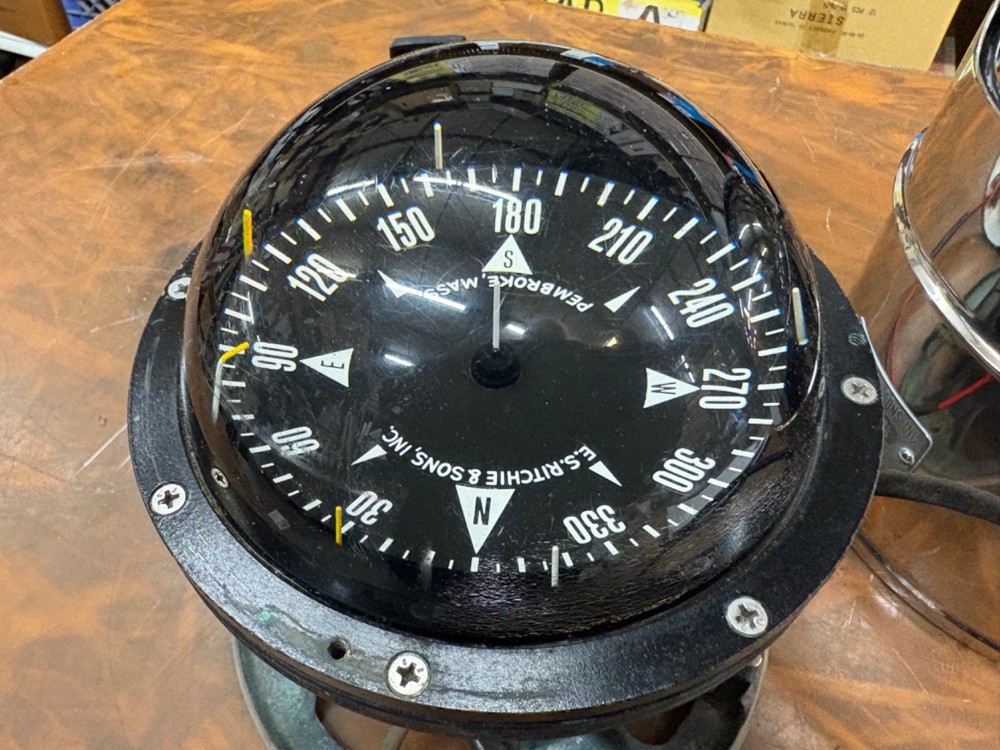 RITCHIE D515 GLOBEMASTER 5" FLAT CARD COMPASS 12V W/ 5° DIALS...
