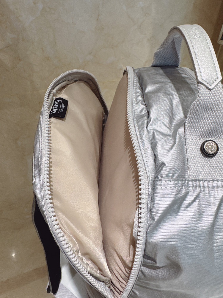 Kipling Seoul Extra Large 17" Laptop Backpack Zip Pockets Silver 47cm H