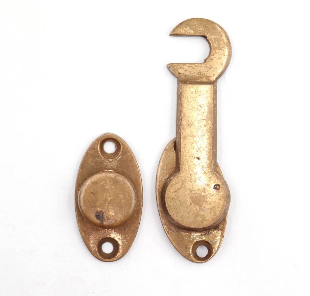 Vintage Classic Brass Oval Window Shutter Latch