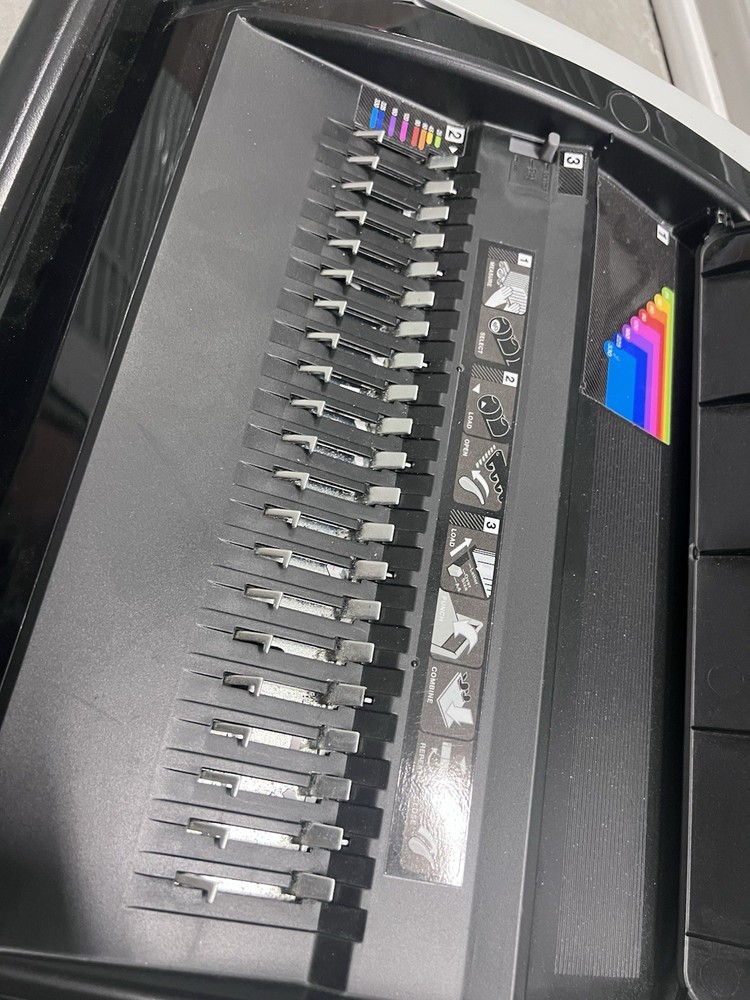Swingline GBC Binding Machine CombBind C20