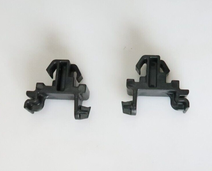 2pc Lower Headlight Panel Retainer Clips for 1998-2000 Tacoma Prerunner & 4WD