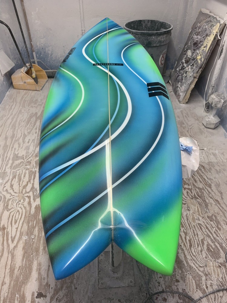 Minami surfboard