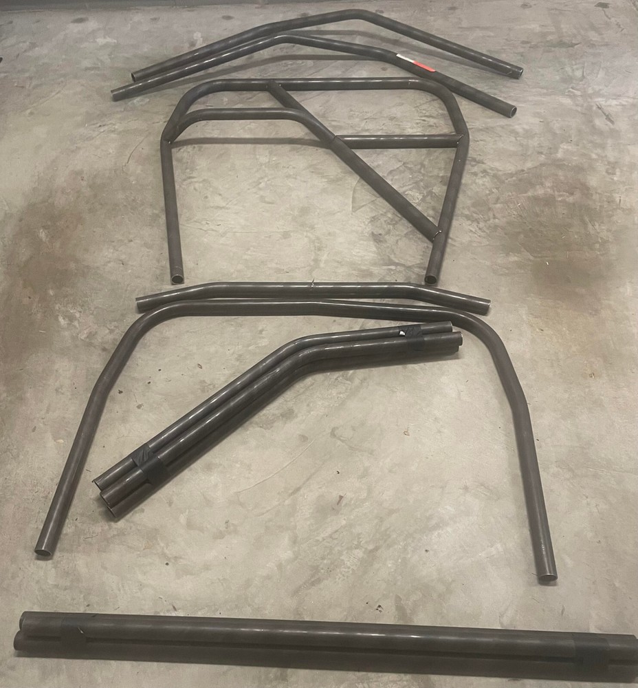 6 point roll cage