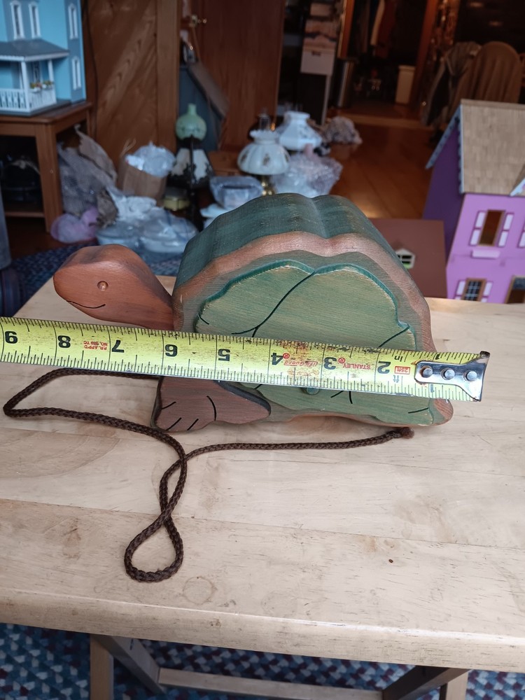 VTG WOODEN TURTLE PULL TOY. 1128