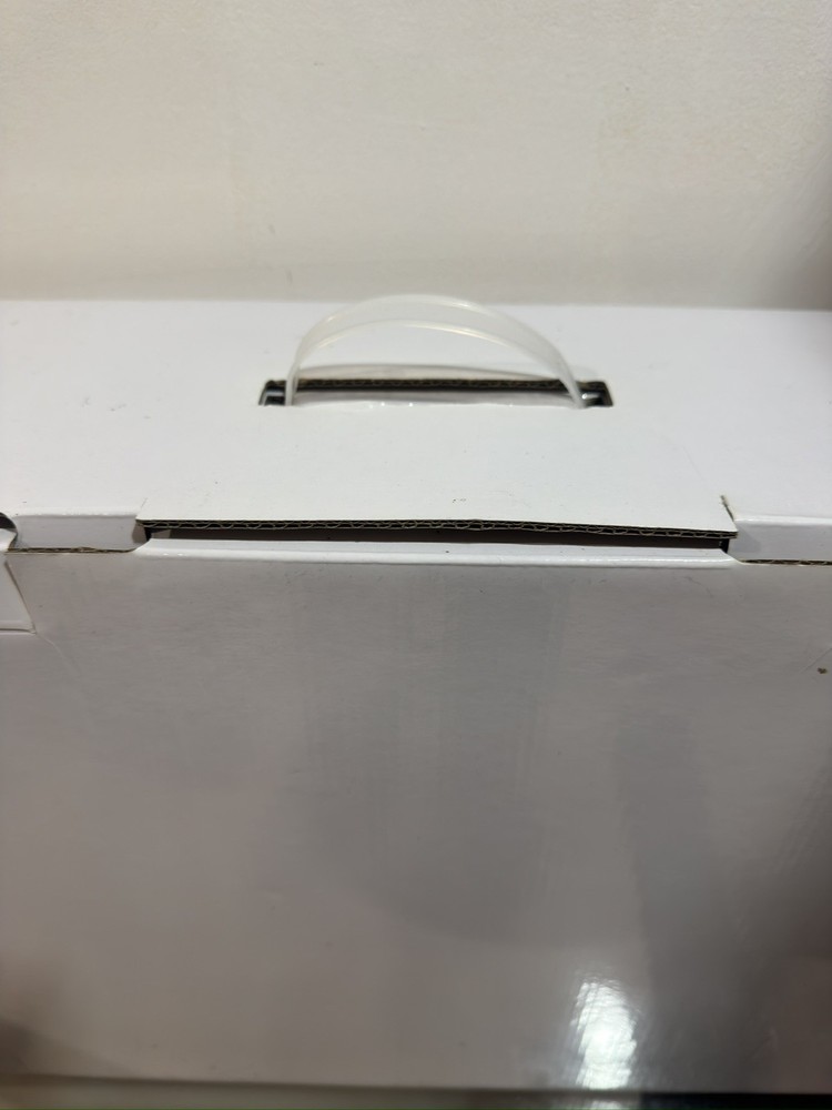 Isla Instruments S2400 Sampler and Drum Machine