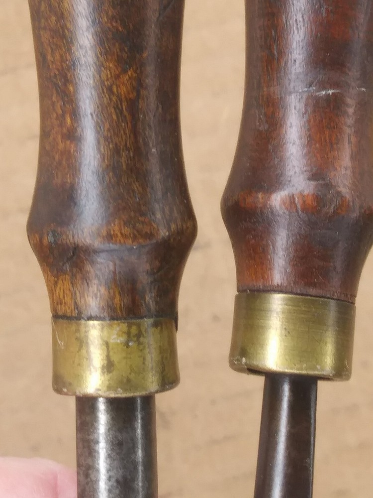 IV93 Lot of 4 Buck Gouges Chisels 3/16", (2) 5/16" & A Vee