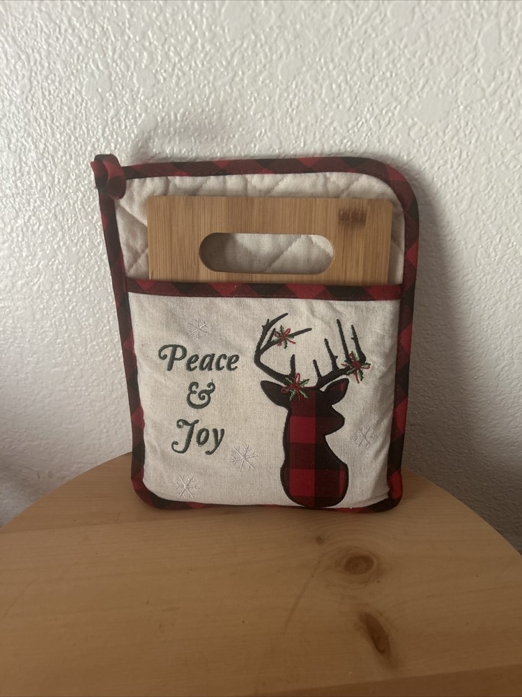 Christmas Peace & Joy Potholder and Cutting Board. New
