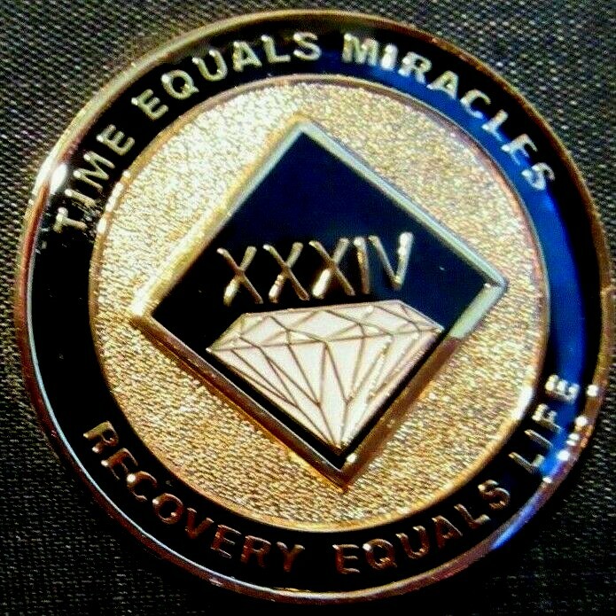 Narcotics Anonymous NA BLACK 34 Year Gold White Medallion Chip Token Sober