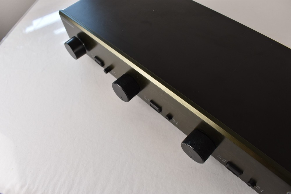 Monoprice Dual Source 4-Channel A/B Speaker Selector w/ Volume Control