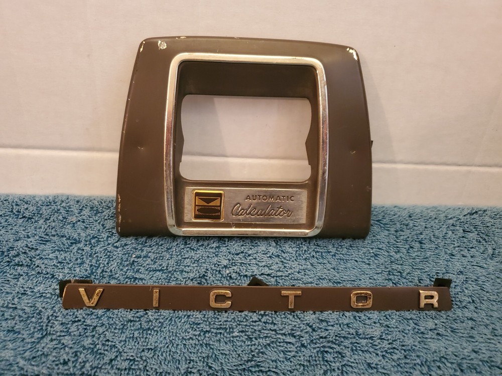 VTG "VICTOR" ADDING MACHINE EMBLEMS - PRE OWNED