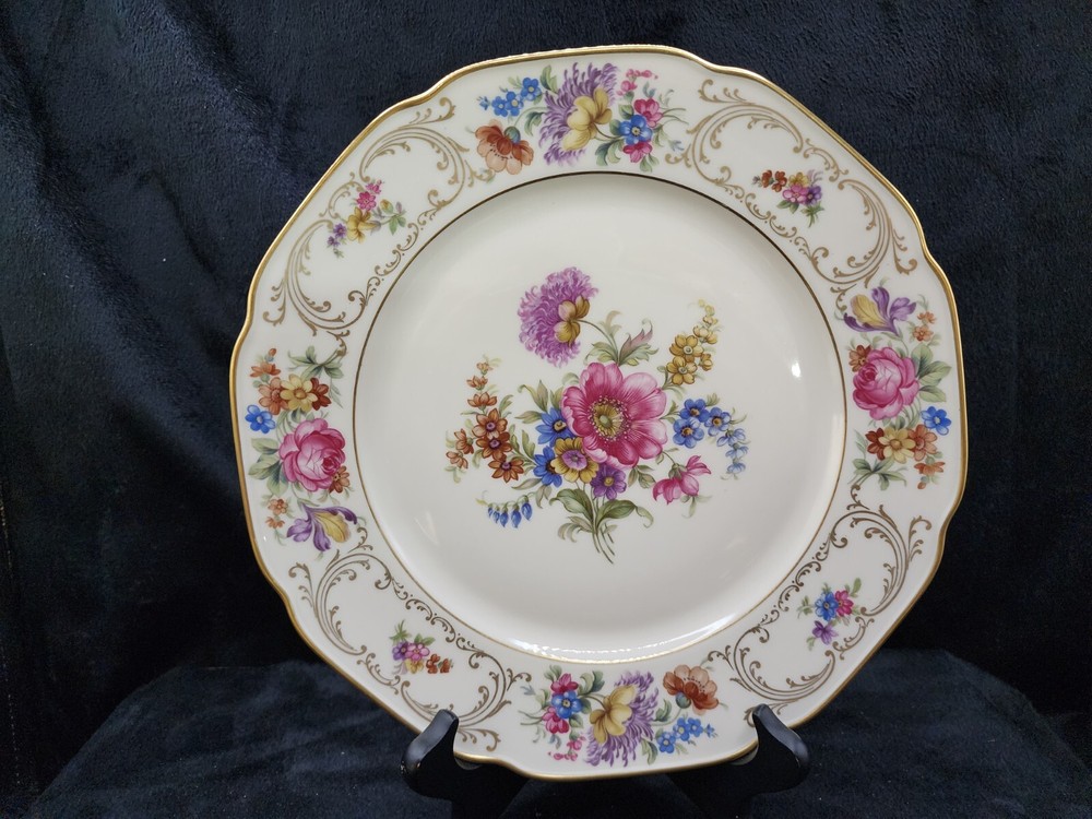 TIRSCHENREUTH Wettin  Dinner Plate