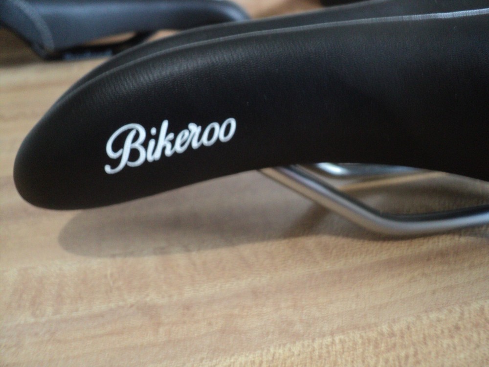 Bikeroo Split Bike Seat Bicycle Saddle never used