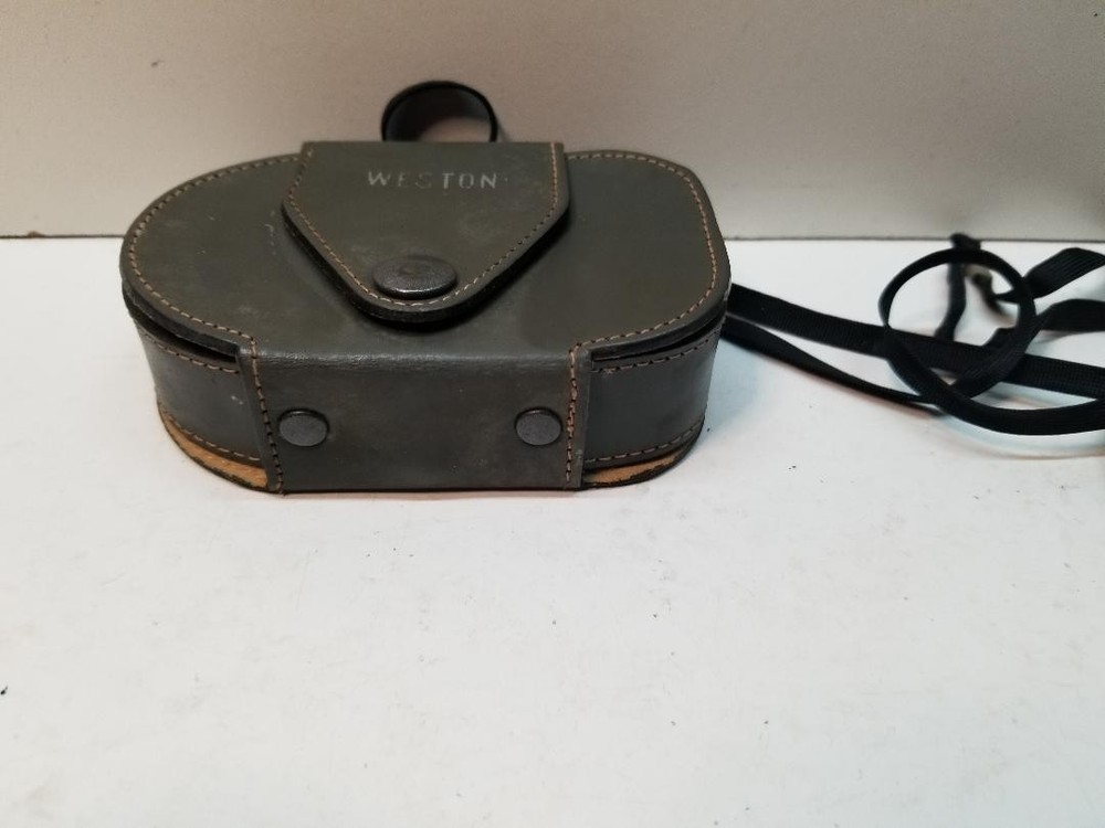 Weston Master III Universal Exposure Meter in Leather Case Model 737 - MINT
