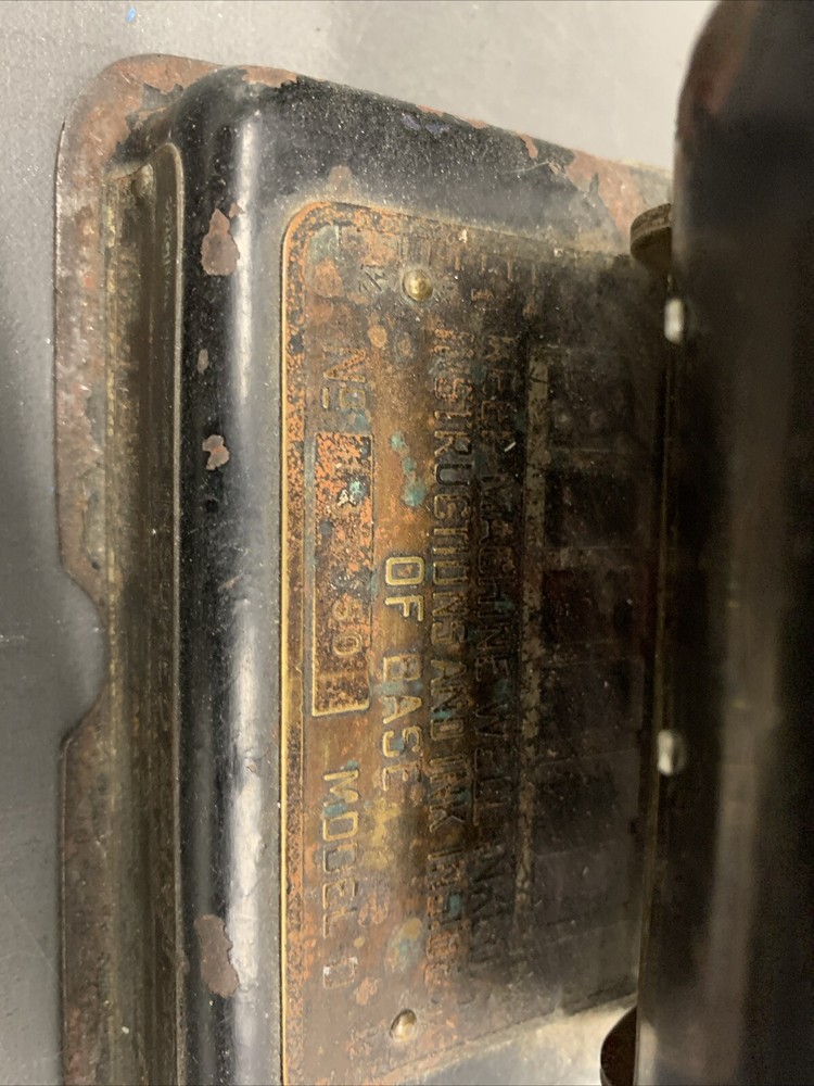 Antique F & E Hedman Mfg. Co. Check Writer Model D