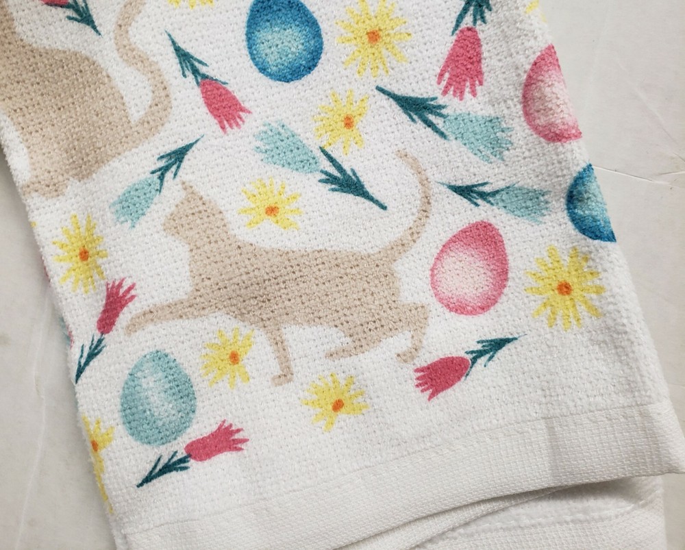 2 DIFFERENT PRINTED TERRY TOWELS (16.5"x26") EASTER,CATS,LET'S GET EGG-SITED, KO