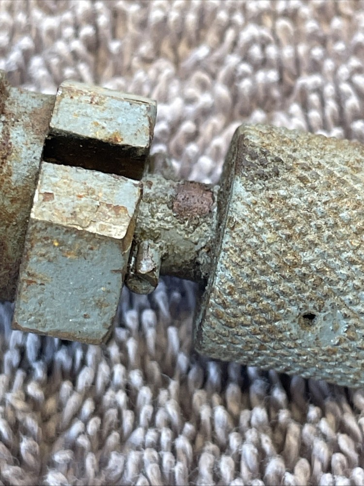 Delta 11-280 Shaft Lock Pin Used.
