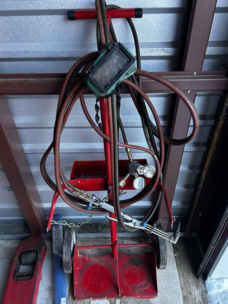 Oxy-Acetylene Welding and Cutting