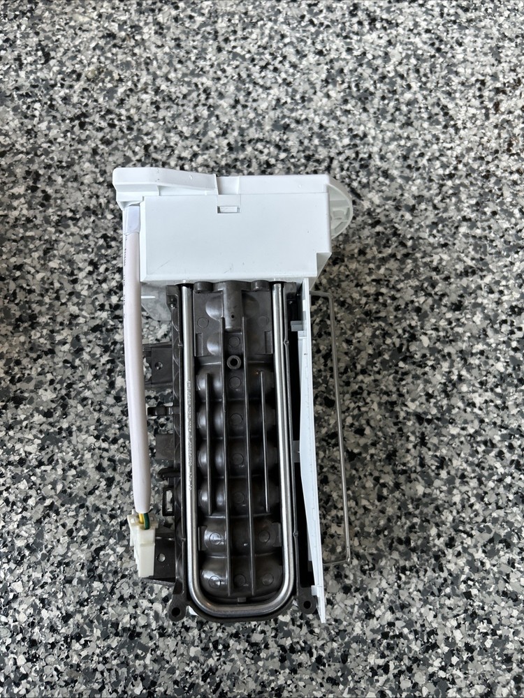 WR30X30719 GE Refrigerator Ice Maker Assembly