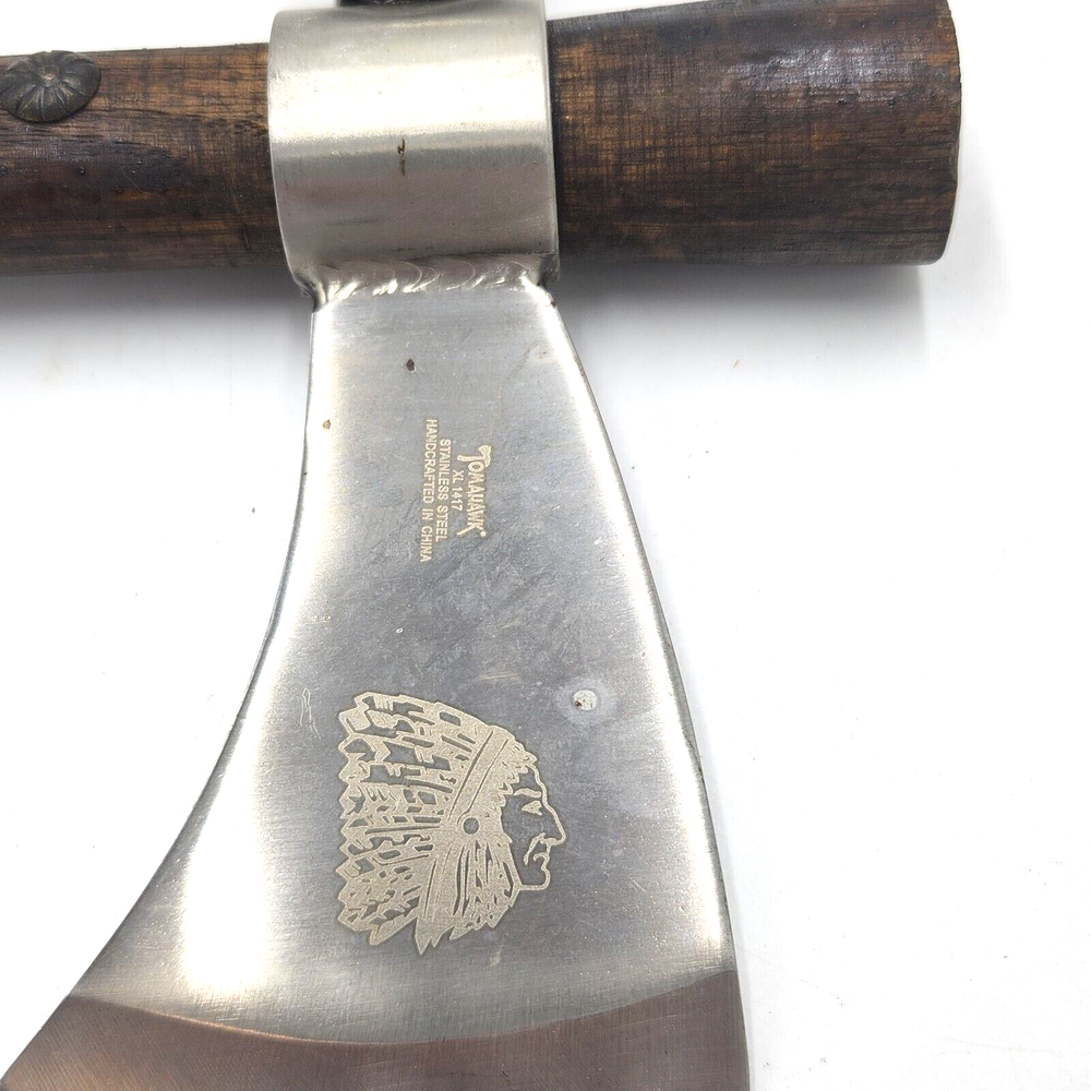 18" Replica axe and peace pipe, native american decorative