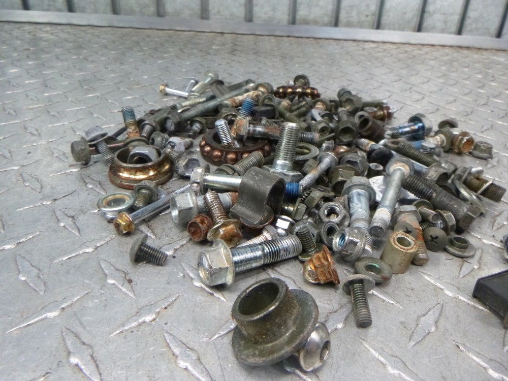 01 Suzuki GZ250 Marauder Misc Hardware Bolt Kit Set