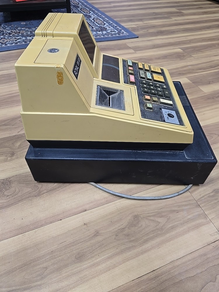 Royal ER 135 Cash Register Management System Functional No Keys
