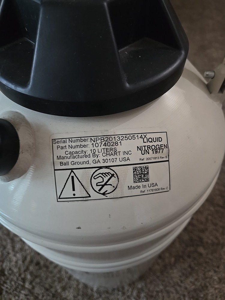 Chart MVE Lab 10 liquid nitrogen container